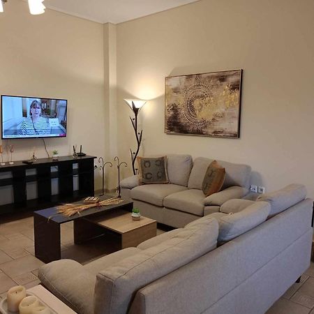 Comfortable Apartment In Kiato מראה חיצוני תמונה